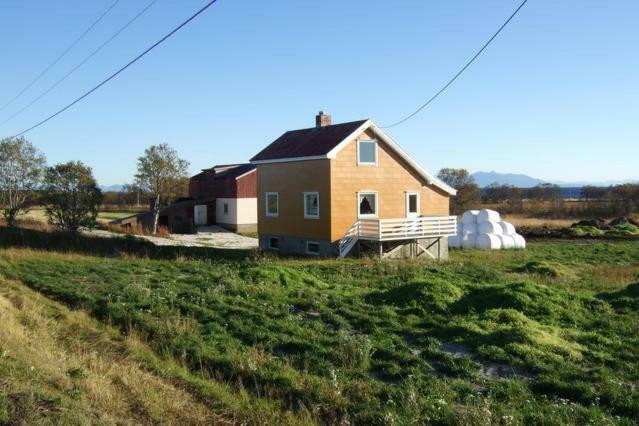 Ferienhaus Bogstrand, Dverbergveien 11, 8485 Dverberg